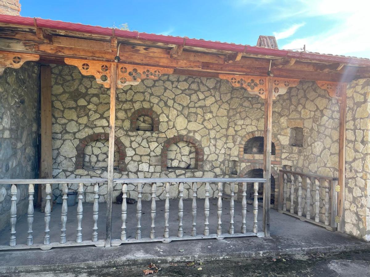 Blue Guest House Samtredia Екстериор снимка